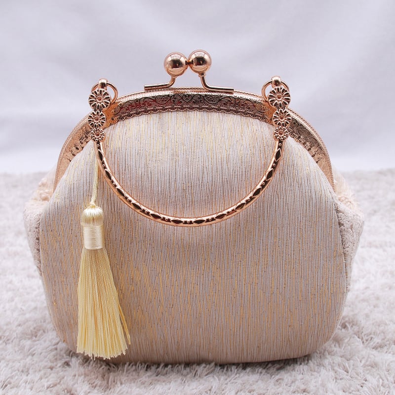 LANVIN ゴールド パーティーバッグ ドレスアップ　ディナー　クラッチバッグ LANVIN ゴールド パーティーバッグ ドレスアップ ディナー クラッチ