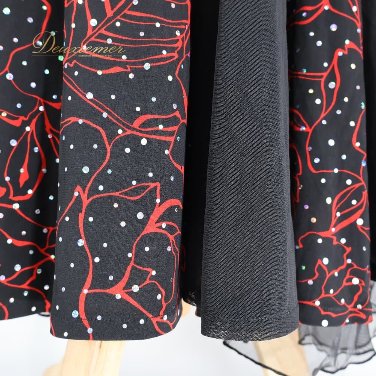 社交ダンス 衣装 JUN FASHION ドレス ワンピース ブラック系 花 花柄 ホログラム キラキラ レース 透け感 上品 練習 レッスン 黒 赤 伸縮 ストレッチ ダンス衣装 イベント ステージ パーティー レディース 柄 模様 レッド系