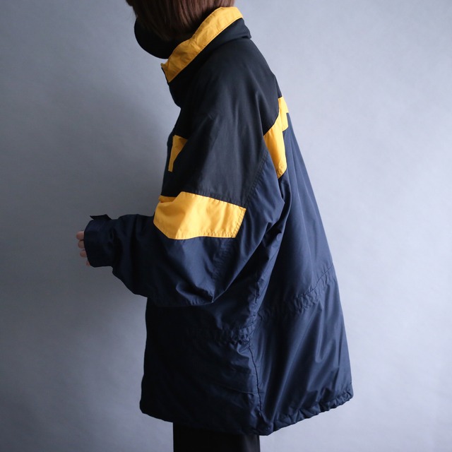 "Columbia" good coloring over size mountain parka