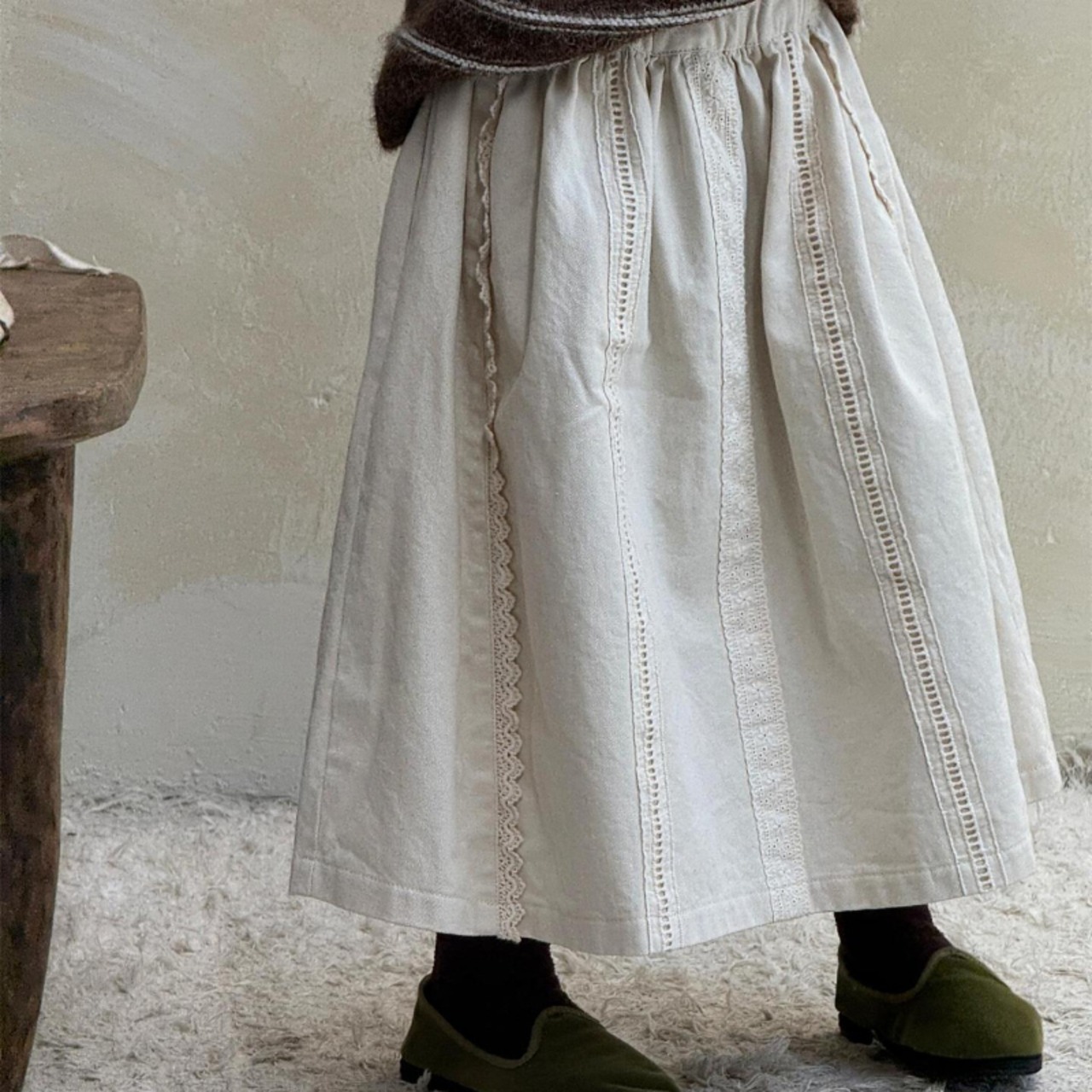 秋レースつきAラインスカート
