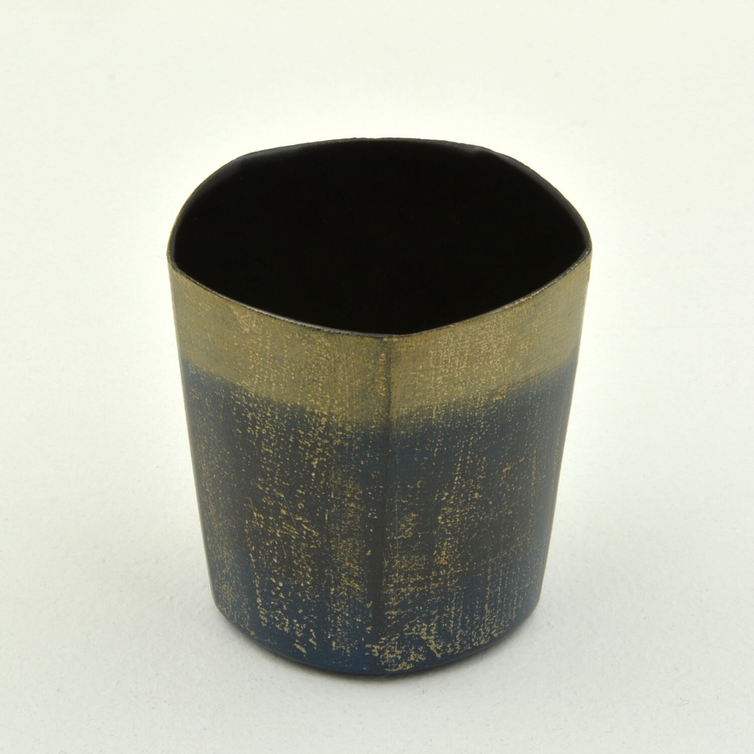 西山陽 | gallery KiKuRa