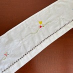 刺繍　棚飾り　白糸刺繍　色刺繍　ハンドメイドインテリア　野花　12clek23-2