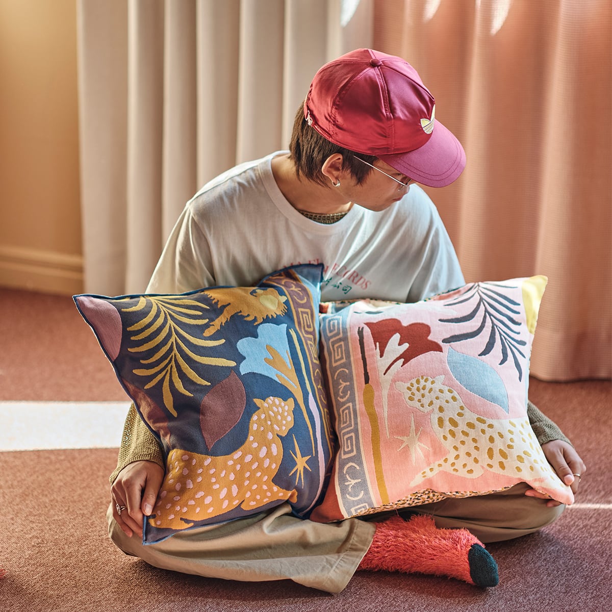 クッション カバー “ルーツノスミカ”