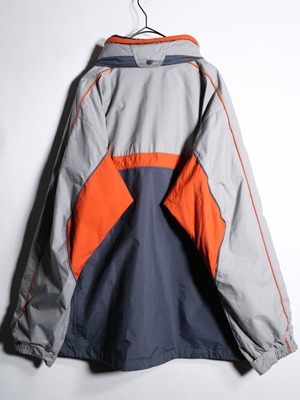"Columbia" good coloring over silhouette mountain jacket