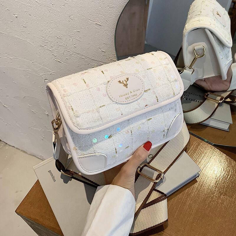 女性の小さなバッグ2020人気の新しいトレンディなファッションワイルドワンショルダーメッセンジャーバッグバージョンのネット赤のエインスタイルの小さな正方形のバッグ Tiancai_Wing_Bag4316491