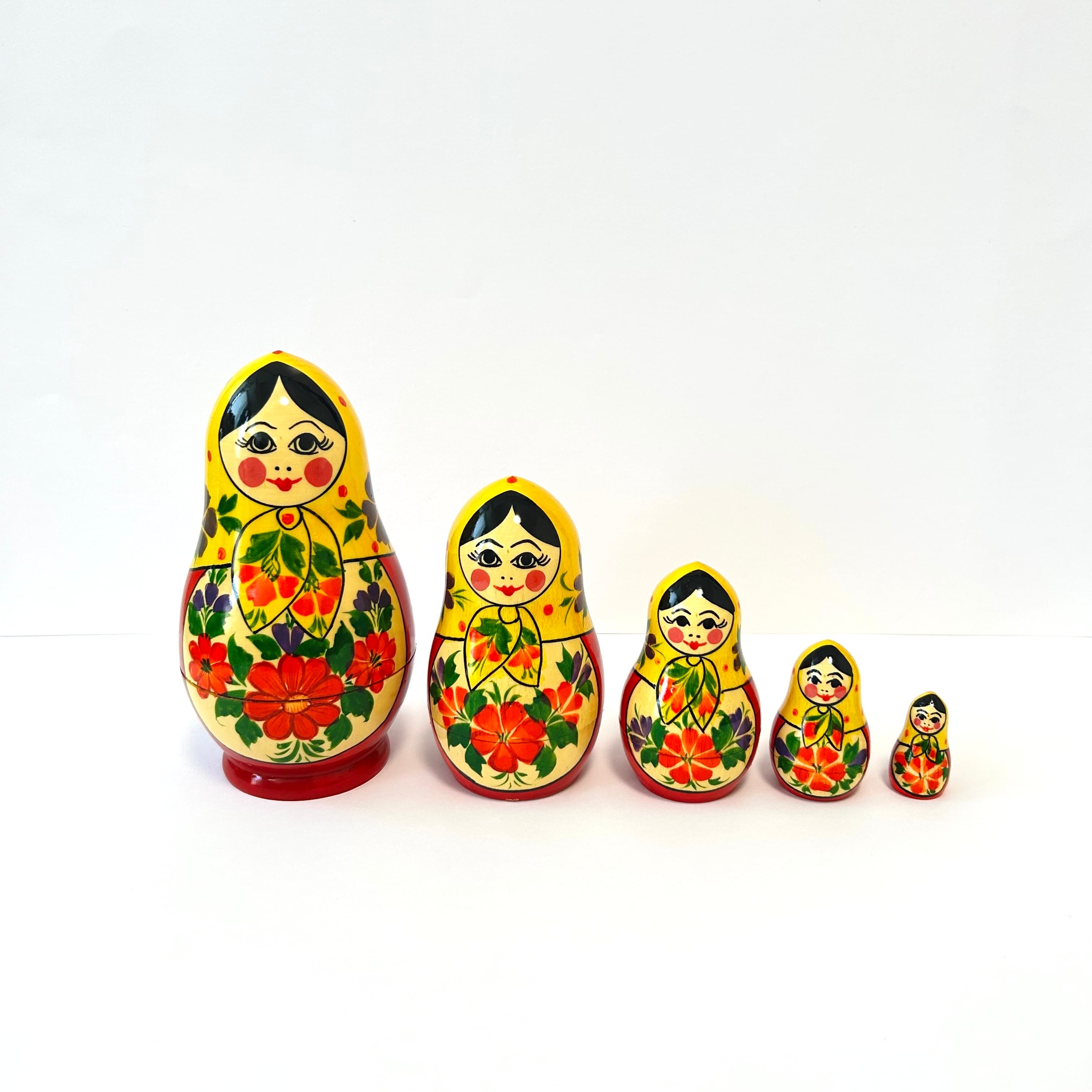 マトリョーシカ 15cm 5ピース 「グルーシェンカ A -2 」 セミョーノフ