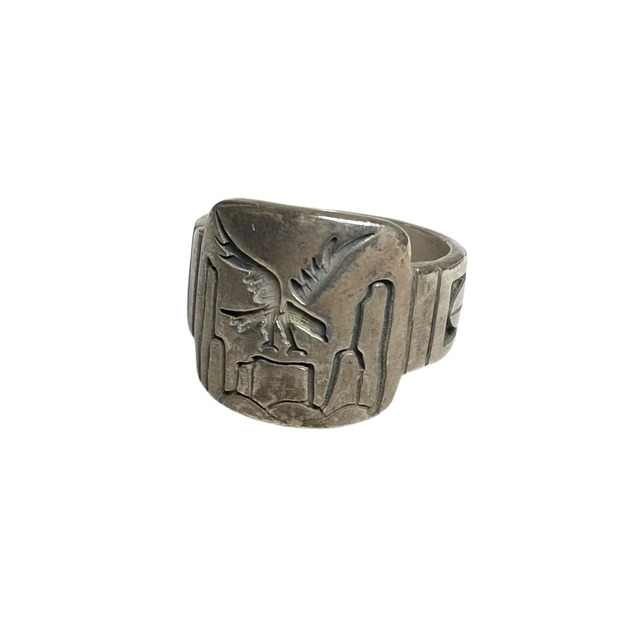 vintage heavy gauge engraved silver ring