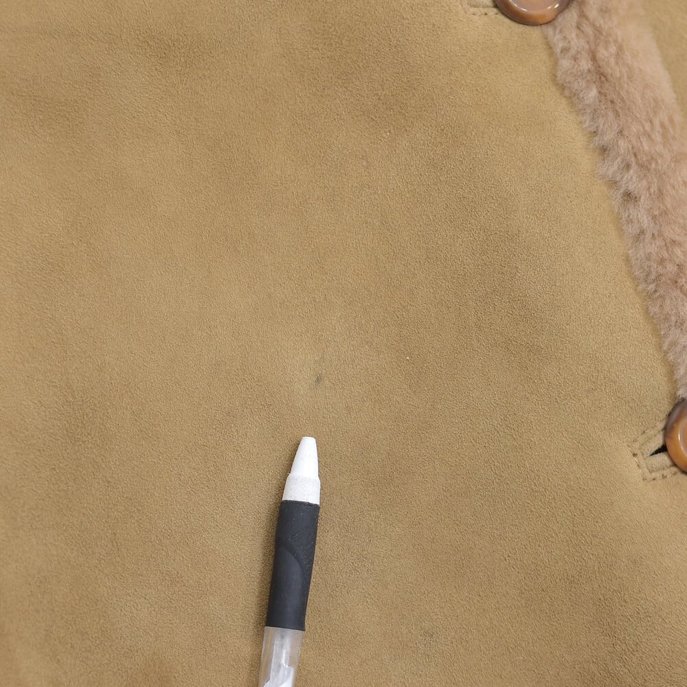 専用　ブルガリア製 羊革 ムートン ボアベスト ベージュ FIGARO paris ブルガリア製 ムートン ベスト 本革 シープスキンレザー