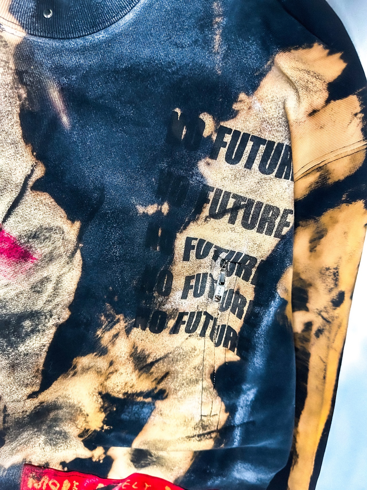 UNFINISHEDアナーキートレーナー25009