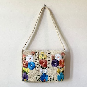 70s Flower embroidery Basket Bag K202