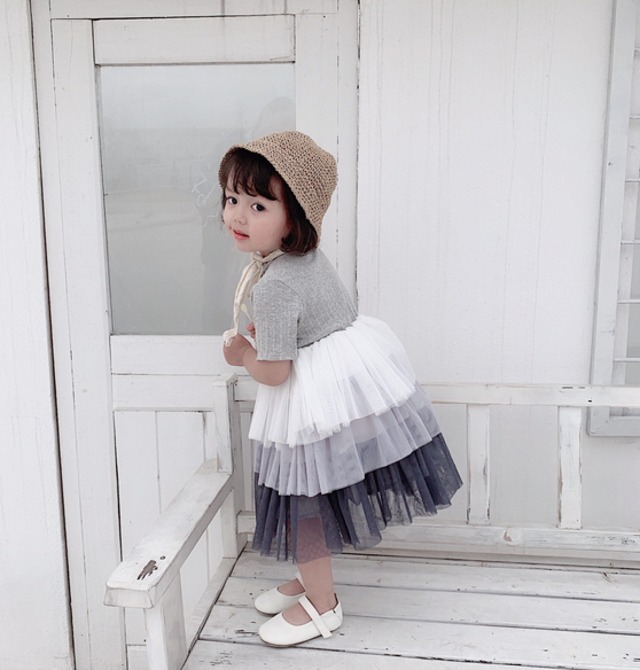 チュールワンピース ティアードワンピース ドレス ワンピース ティアード チュール 半袖 女の子 キッズ 子供 子供服 春夏 春 夏 新作 重ね着 パーティー 結婚式 お呼ばれ オケージョン イベント ハロウィン 韓国 韓国子供服 プレゼント ギフト 贈り物 モノトーン インスタ