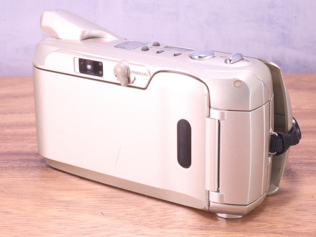 OLYMPUS Mju ZOOM 70 DELUXE | Totte Me Camera