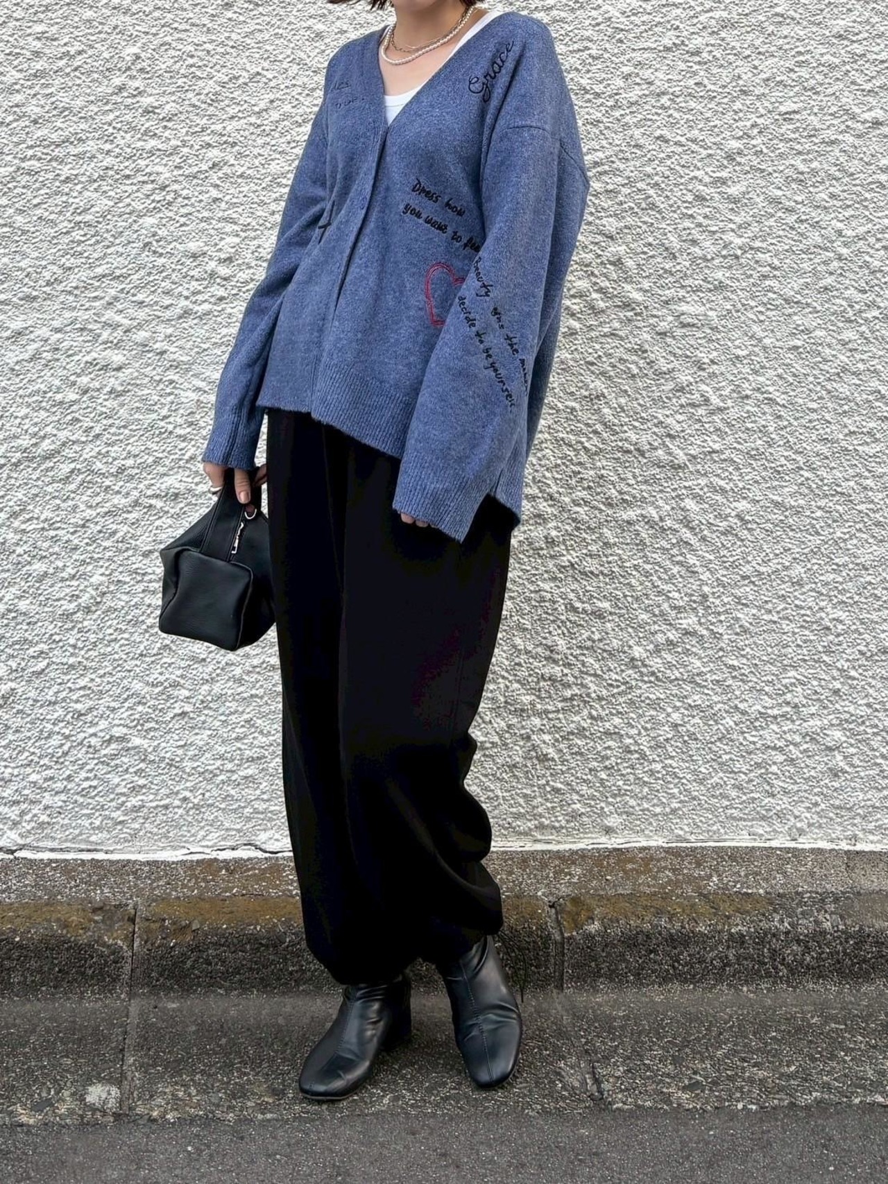 ロージー  Rosiee レタリング刺繍ニットカーディガン