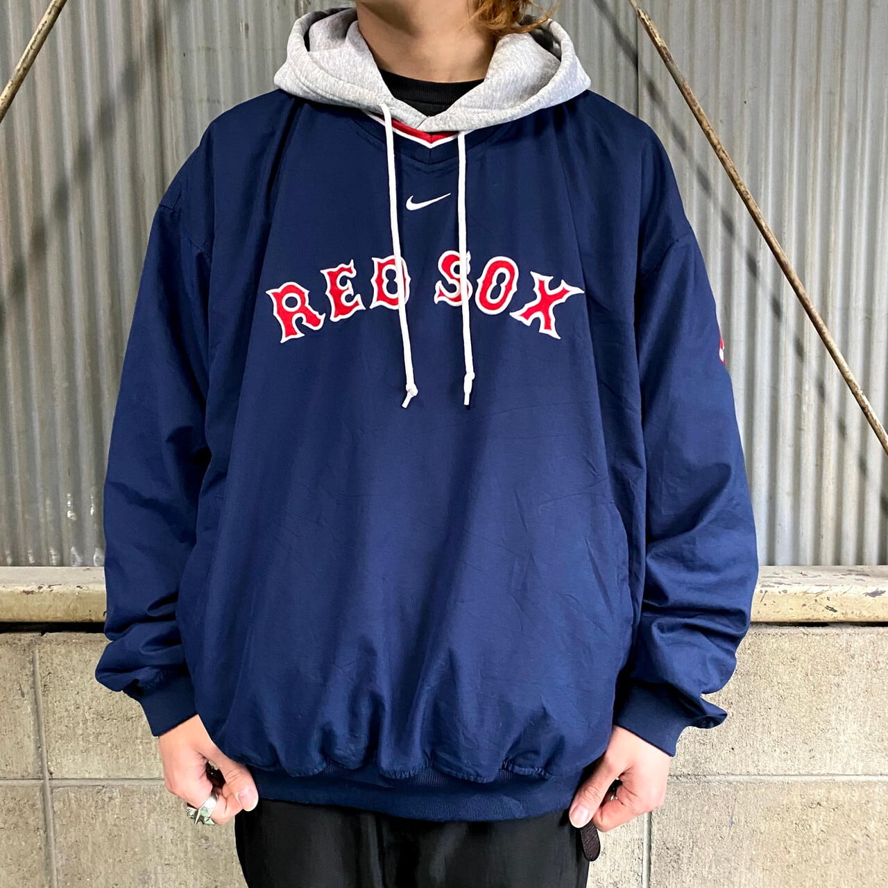 NIKE TEAM ナイキ MLB レッドソックス Vネック ウォームアッププル  