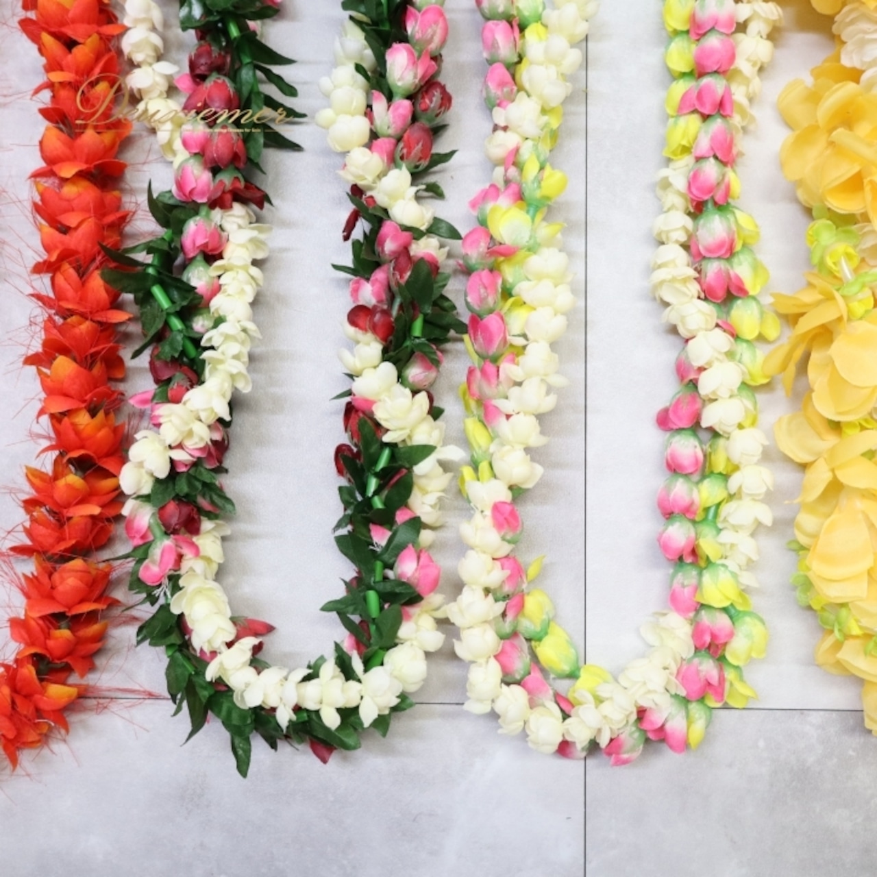 フラダンス 小物 まとめ売り 全8点 セット レイ ピカケレイ イリマレイ 花 白 黄 緑 タヒチアン フラ ダンス ステージ イベント アクセサリー ネックレス 飾り ホワイト系 イエロー系 オレンジ系 ピンク系