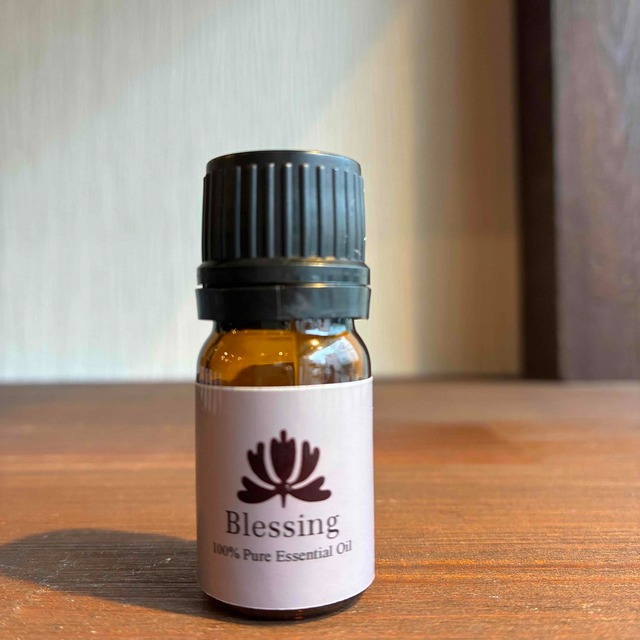 ブレッシング/エッセンシャルオイル 5ml