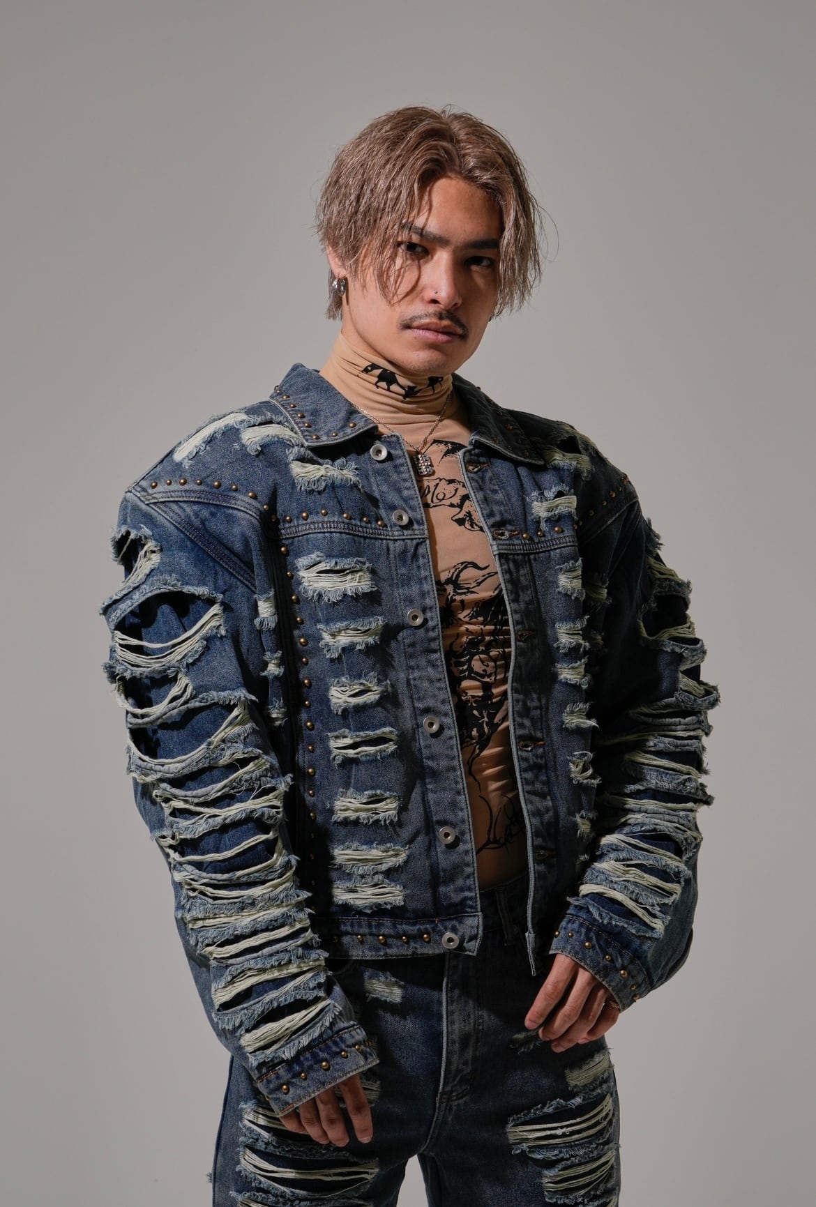 【早い者勝ち】グランジ ペイント デニム 000000000261-01-l.jpg?basethum=225