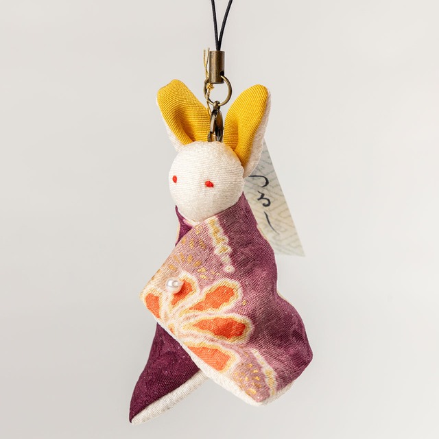 吊るしストラップ／きものうさぎ