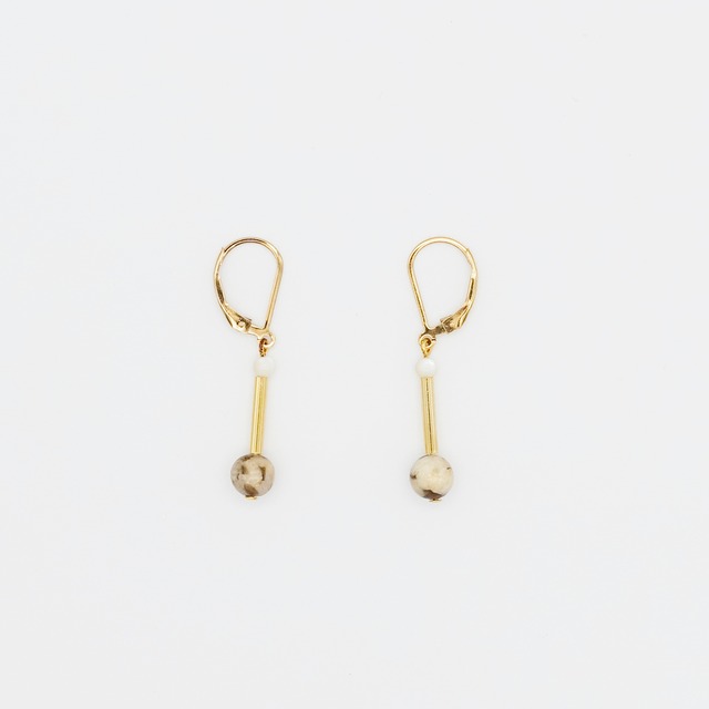 木漏れ日　ピアス