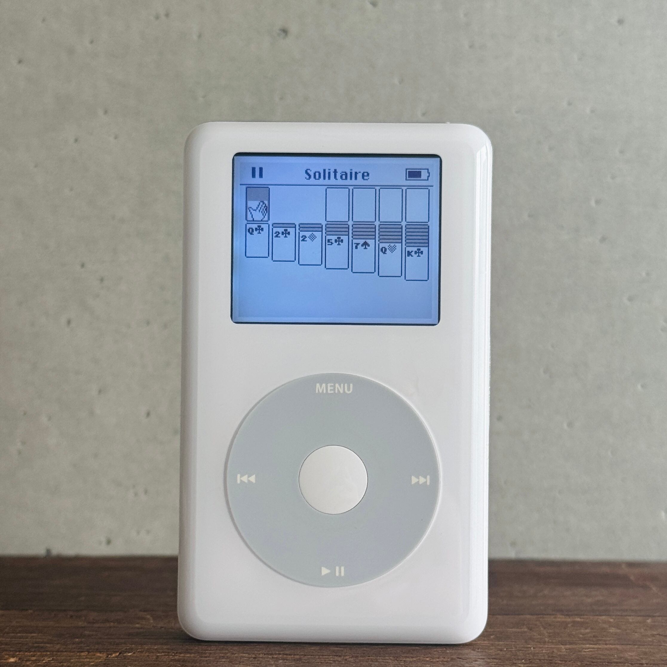 1台限定】Apple 第4世代 iPod (モノクロ) SSD化 ＋ 3000mAh モンスター
