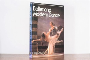 Ballet and Modern Dance / visual book