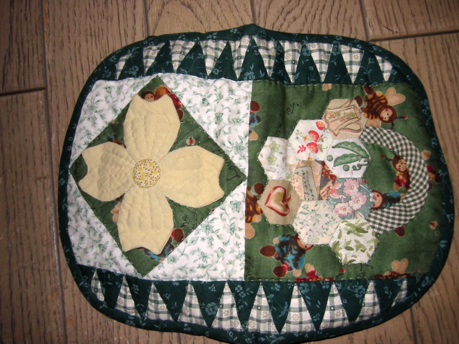 パッチワークキルトタペストリー ハウス | 布遊びポプリン パッチ