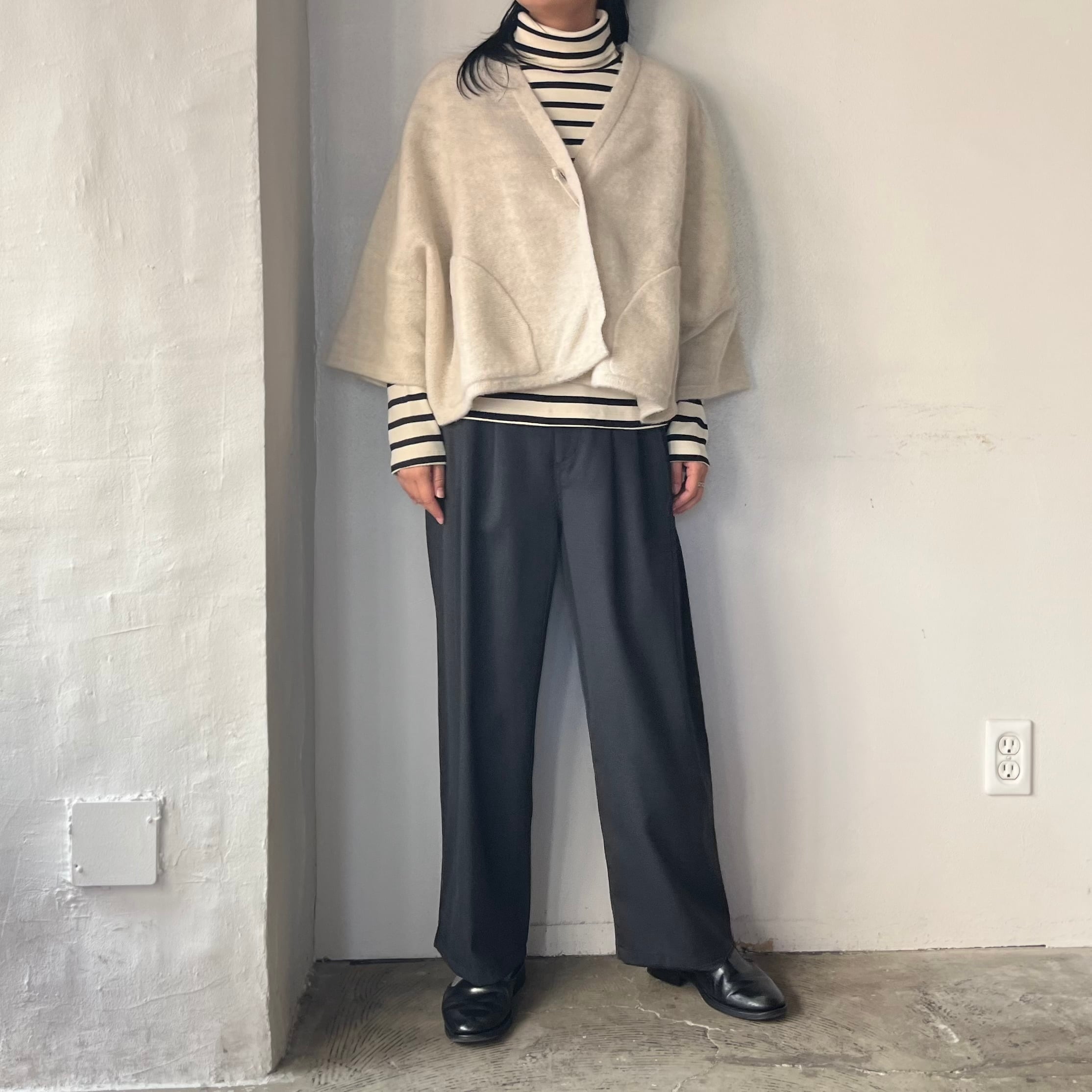 MANON WOOL MIX THREE TUCK WIDE PANTS (ウールミックス スリータックワイドパンツ)