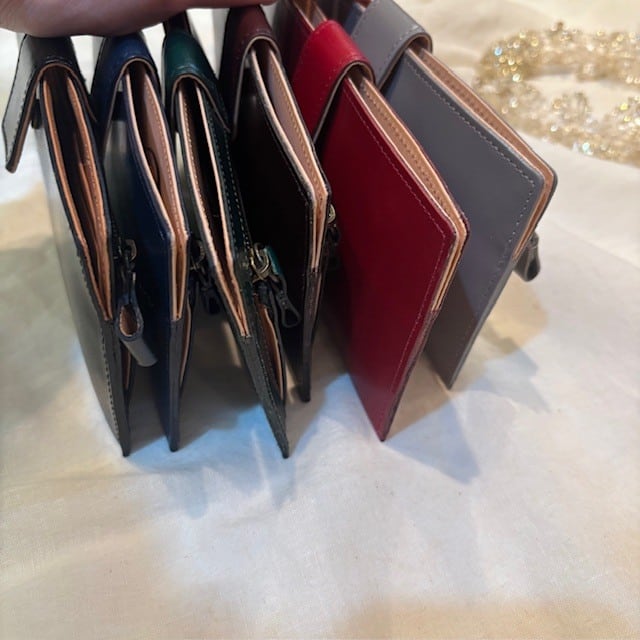 B.stuff 新色入荷☆薄手のお財布