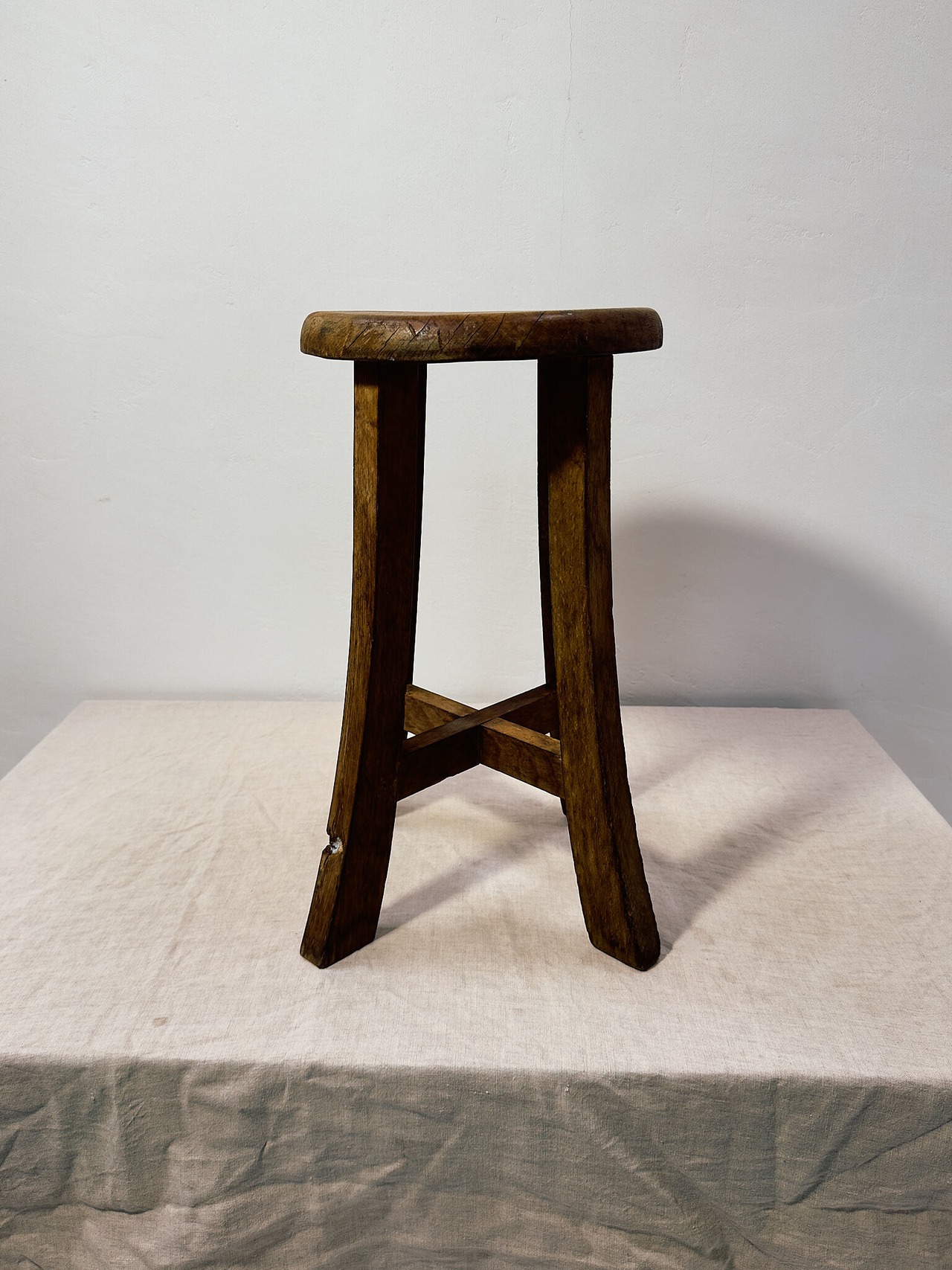 丸座のスツール（ロ）