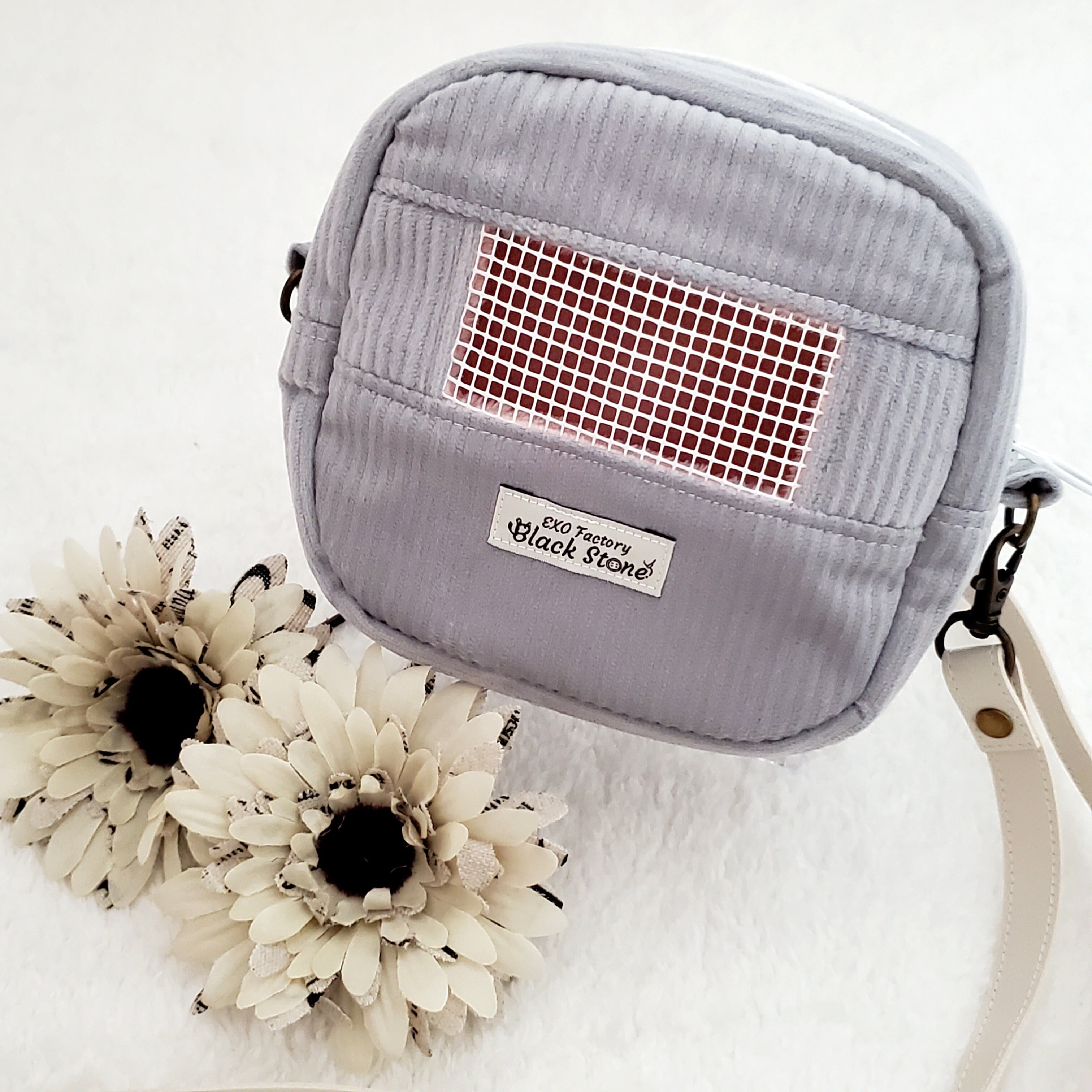 お出かけポーチ♡コーデュロイ(グレー) モモンガポーチ 1~2モモ用 ショルダーポーチ