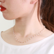 翡翠をサラッと使いたい方！ＭeiNu人気アイテム 白翡翠眼鏡留めネックレスK14GF Ａ貨翡翠 jd_ne1035