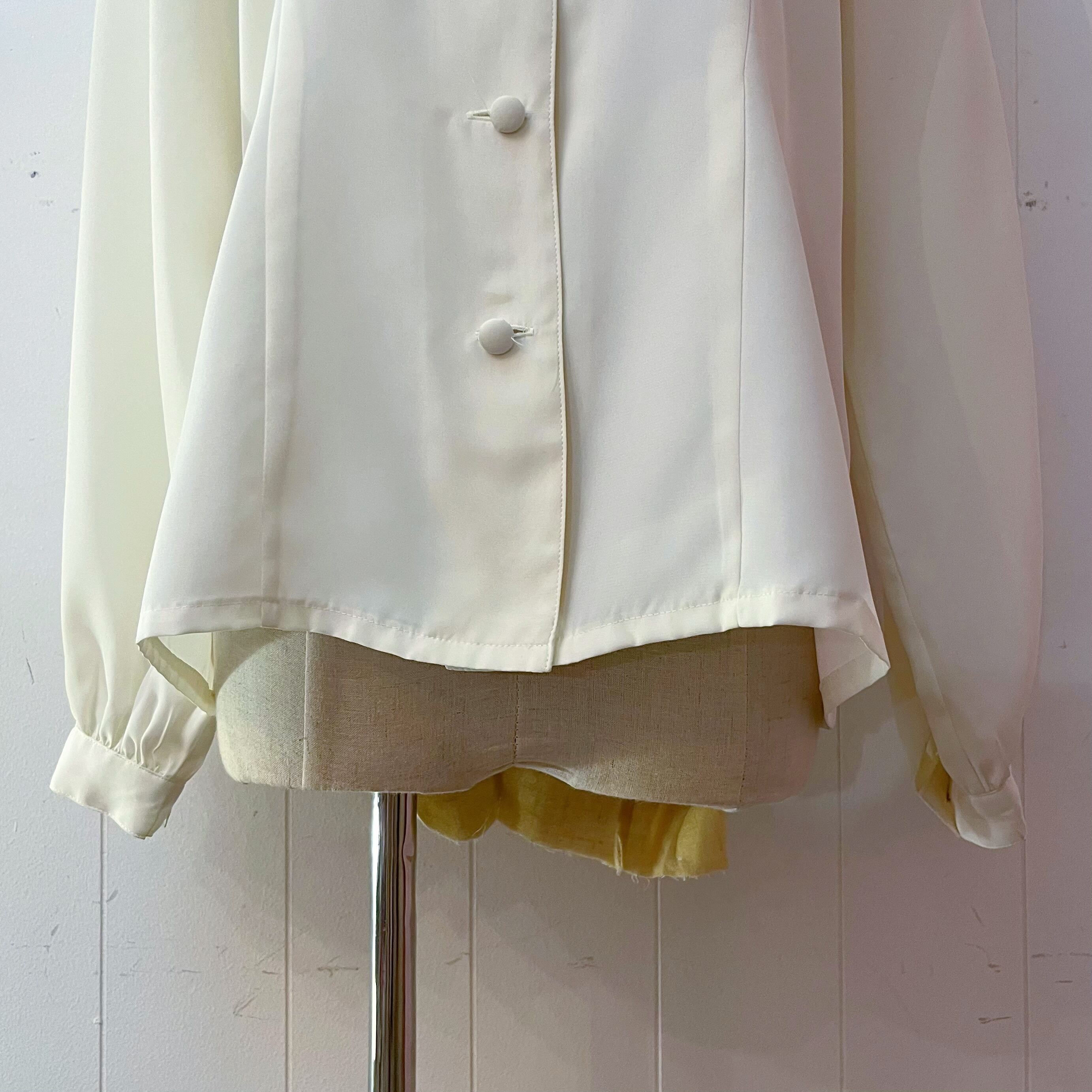 ribbon botanical embroidery blouse