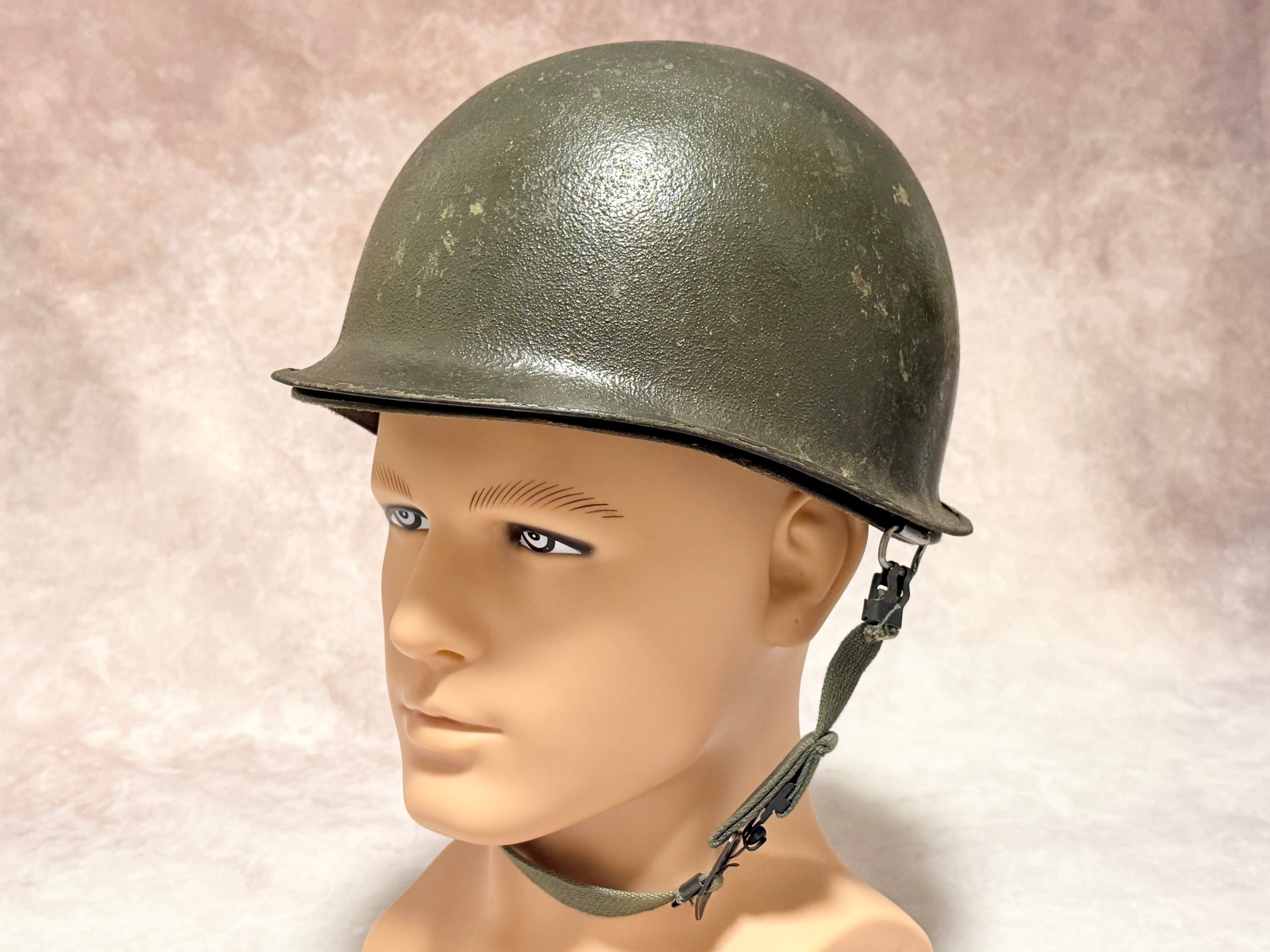 放出品・中古】アメリカ軍 ベトナム戦争期型M1(M2）ヘルメット