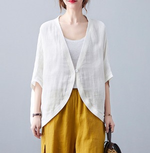 レディース トップス カーディガン 羽織 5分袖 ドルマンスリーブ Vネック 襟なし 透け感 薄手 カジュアル おしゃれ レトロ アジアン エスニック こなれ感 ラフ 抜け感 ナチュラル 無地 春 夏 母の日 ママ 20代 30代 40代 デート お出かけ リゾート 旅行 海 プール ビーチ 公園 女子会 休日 バカンス ガーデン ショッピング 発表会 コンサート ライブ カフェ フェス 重ね着 楽ちん プレゼント 体型カバー M L XL 2XL ゆる 赤色 白 ホワイト 黄色 イエロー カーキ レッド