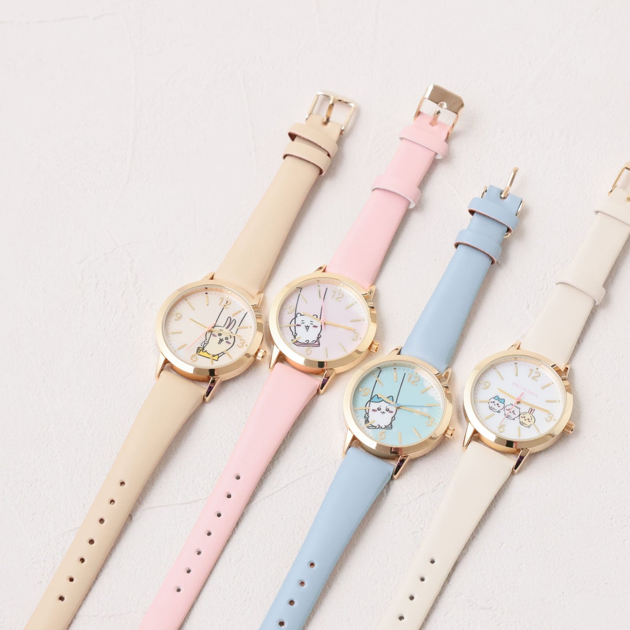 【メール便送料無料】腕時計 レディース ちいかわ chiikawa レザーウォッチ 正規品 ハチワレ うさぎ 子供 小学生 中学生 高校生 かわいい キャラクター プレゼント 贈り物 新生活 新入学 通勤 通学 zk079 CKW002