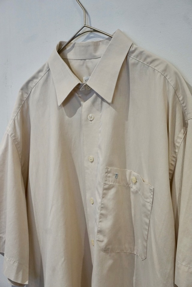 unknown s/s shirt