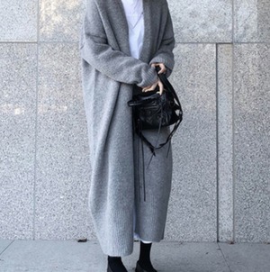 アウター デート コート 上着 ロング ロング丈 袖あり 長袖 かわいい 大人可愛い きれいめ シンプル カジュアル 大人 上品 おしゃれ お洒落 主役級 存在感 無地 春 秋 冬 10代 20代 レディース 女性用 OL 学生 デート お出かけ 公園デビュー 女子会 お泊まり 休日 旅行 着回し 普段使い ファッション コーデ 楽ちん トレンド 流行 インスタ映え 大きいサイズ フリーサイズ 大きい 大きめ ビッグサイズ ゆったり ゆる 黒 ブラック 灰色 グレー