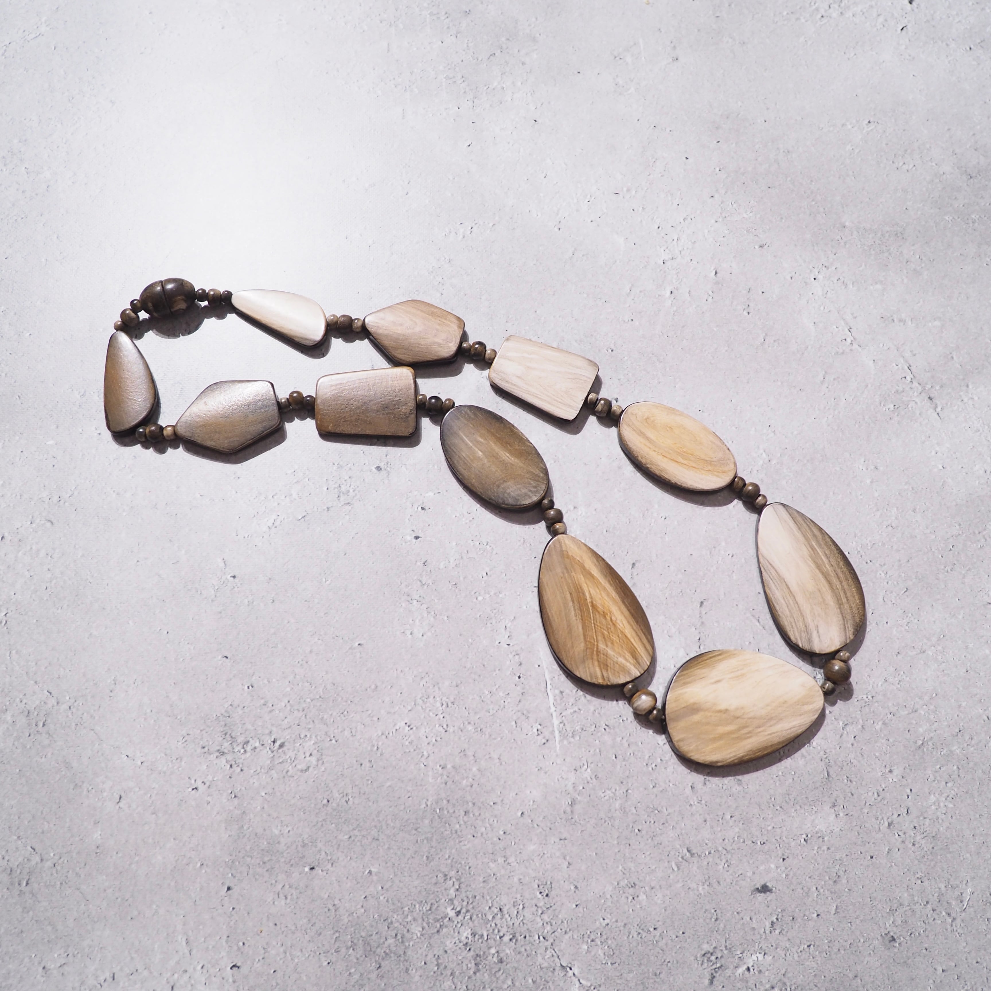 " Unknown " Irregular Wood plate Combination necklace