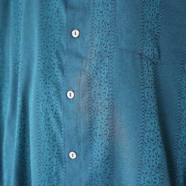 "green×black" good coloring switching design loose shirt