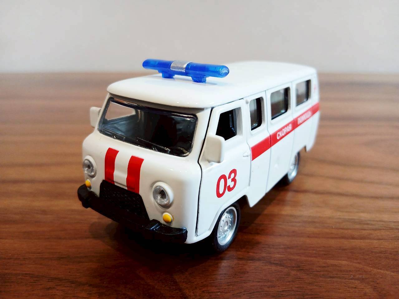 モデルカー | 中島雑貨 -ロシア直輸入販売-