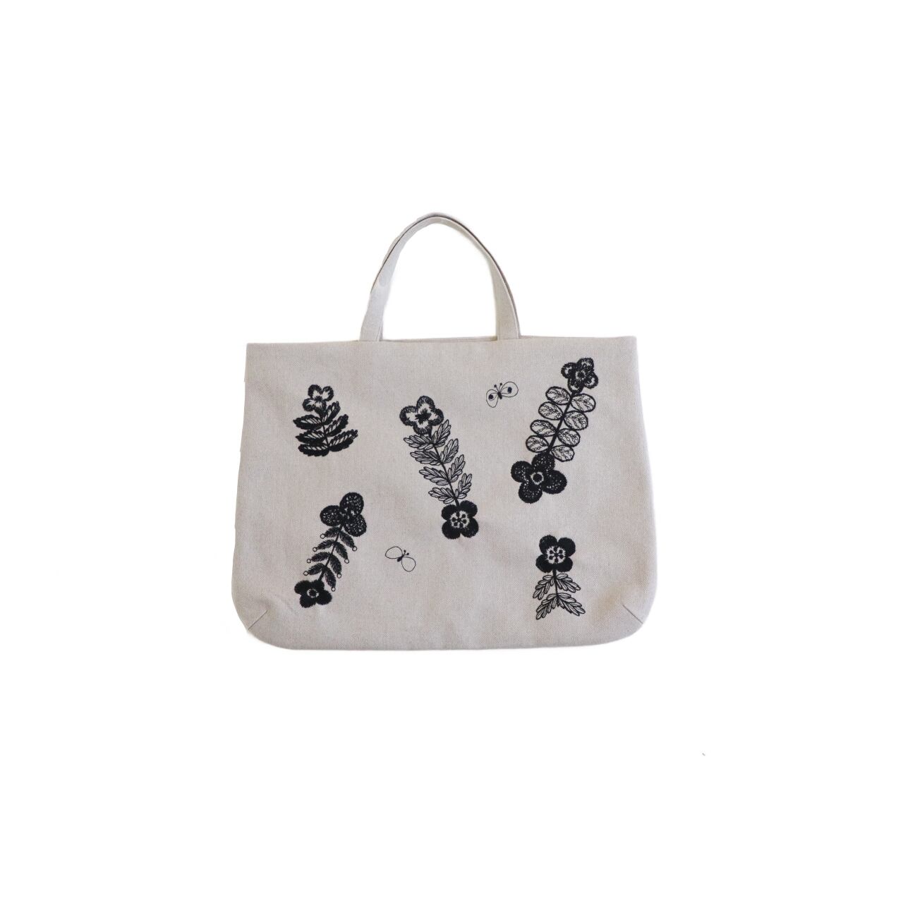 mina perhonen /  famille tote bag / swing garden / beige