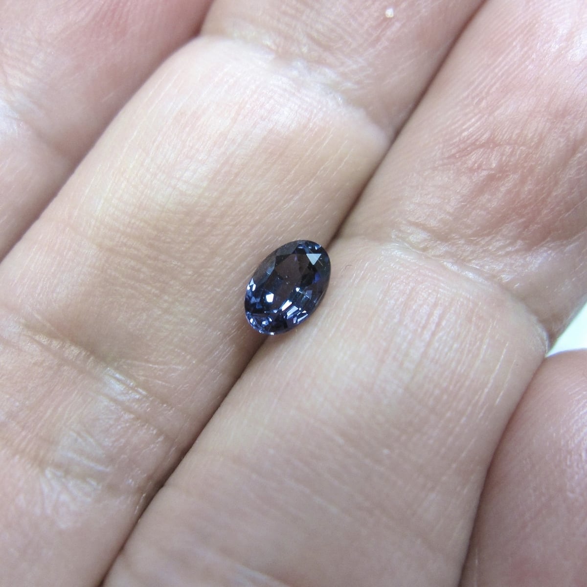 天然カラーチェンジガーネット 0.56ct 【アレキタイプ】 | C.ARA