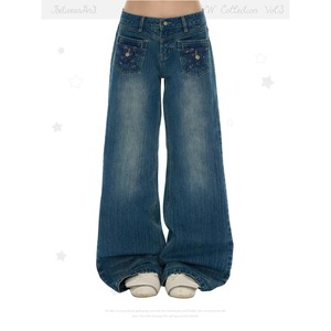 [BETWEENAND] Slimming Star Patch Pocket Straight Jeans