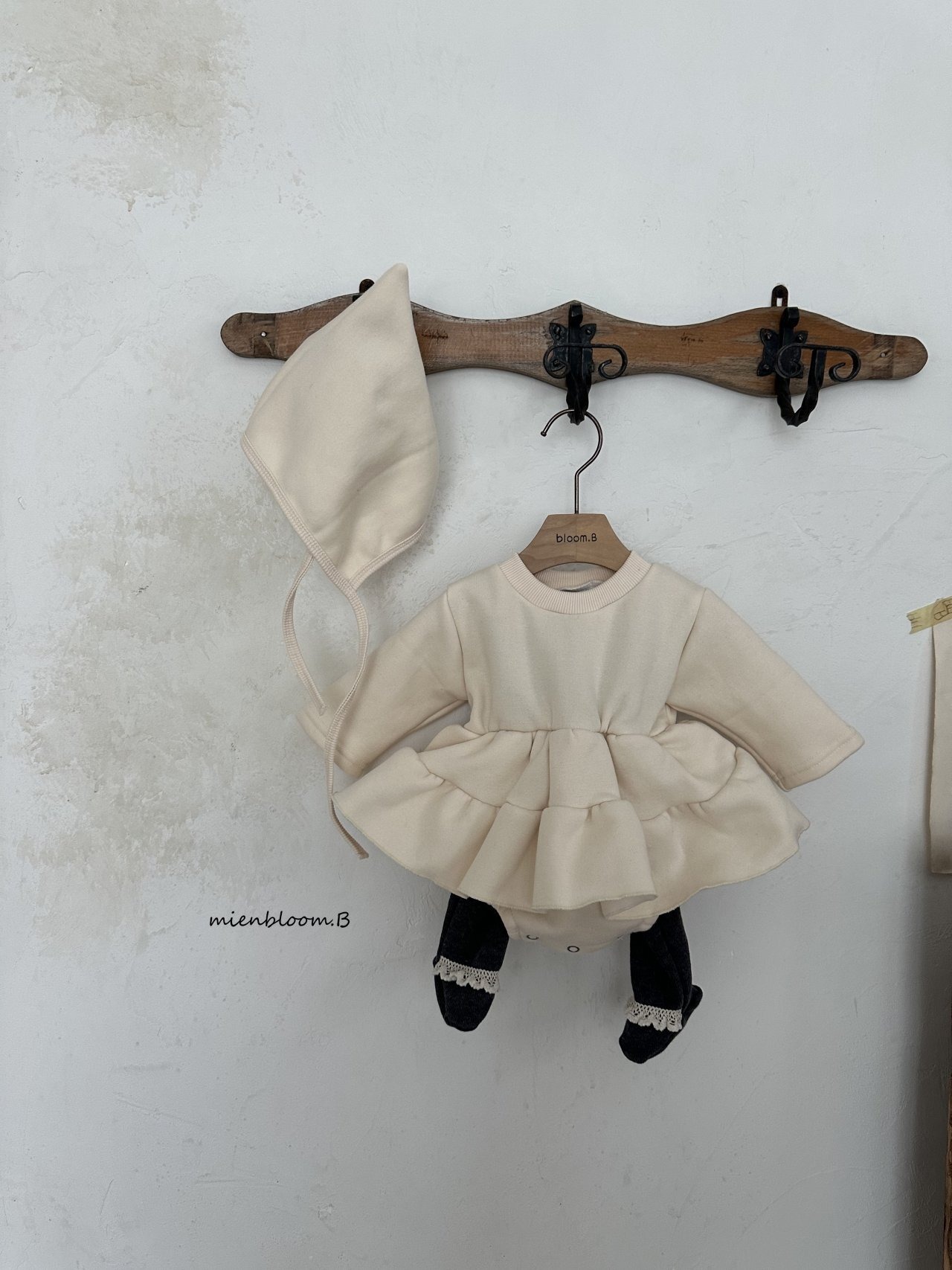 mien bloom B［取寄］chacha suit (bonnet set) 26winter
