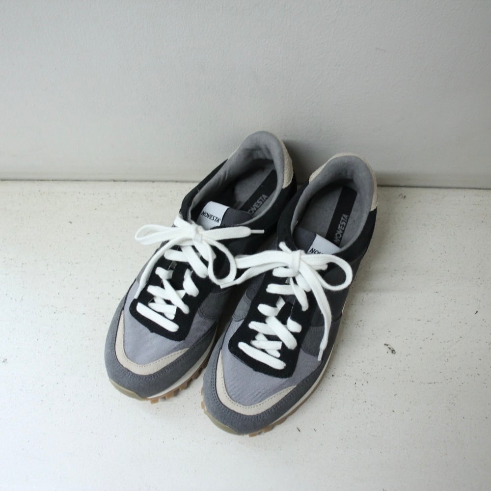 NOVESTA MARATHON TRAILスニーカー black cacao | coromo-cya-ya