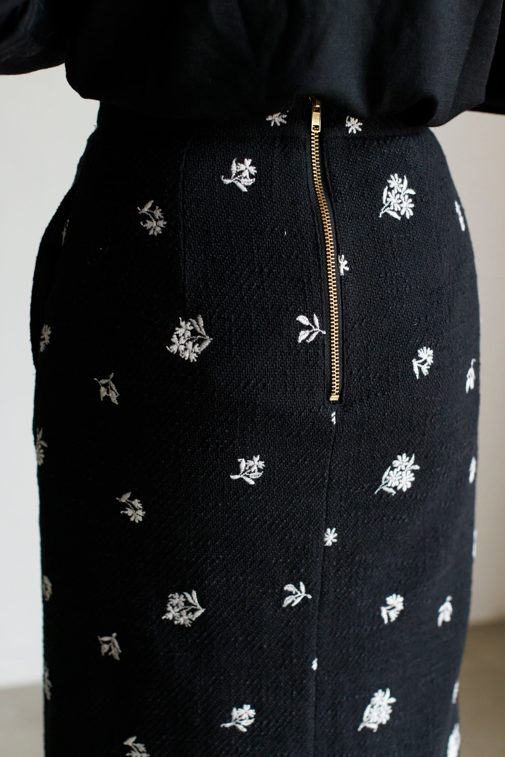Original embroidery tweed skirt | Bluelea
