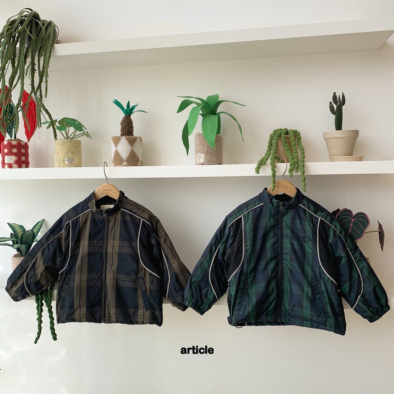 [article] Check Reflective Jumper +fee3 / [아티클] 체크리플렉티브점퍼