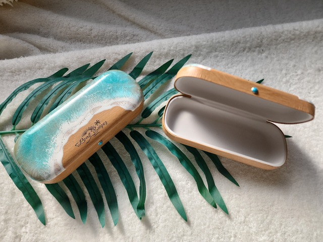 443.オーシャンレジンアート メガネ、サングラスケース