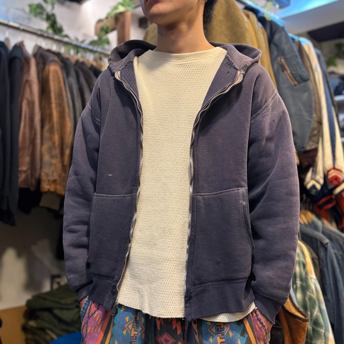 60-s-w-f-zip-up-hoodie-spike-spice