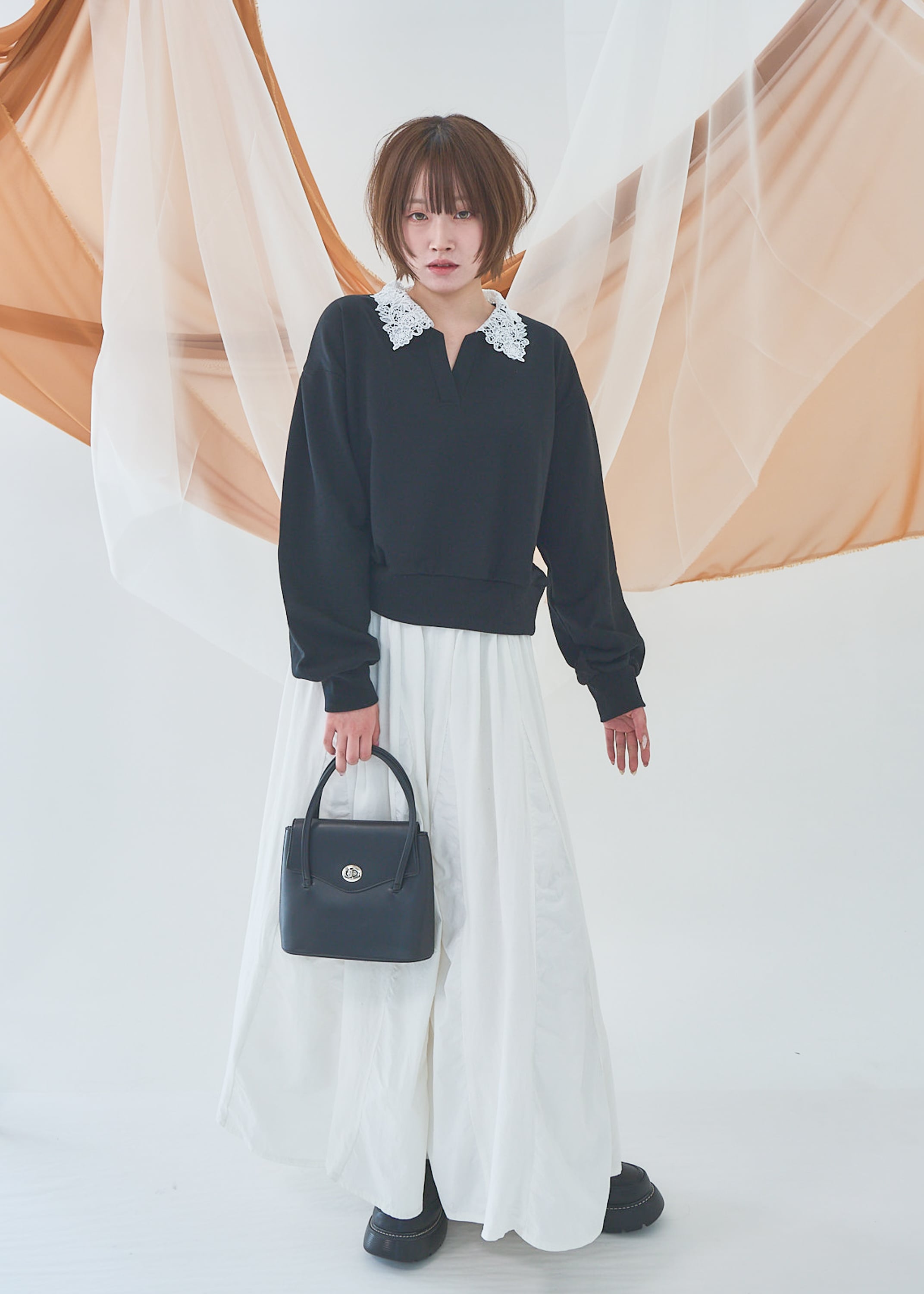 襟レースドッキングトップス | Bijou